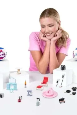 5 Surprise Mini Brands Home decor S1