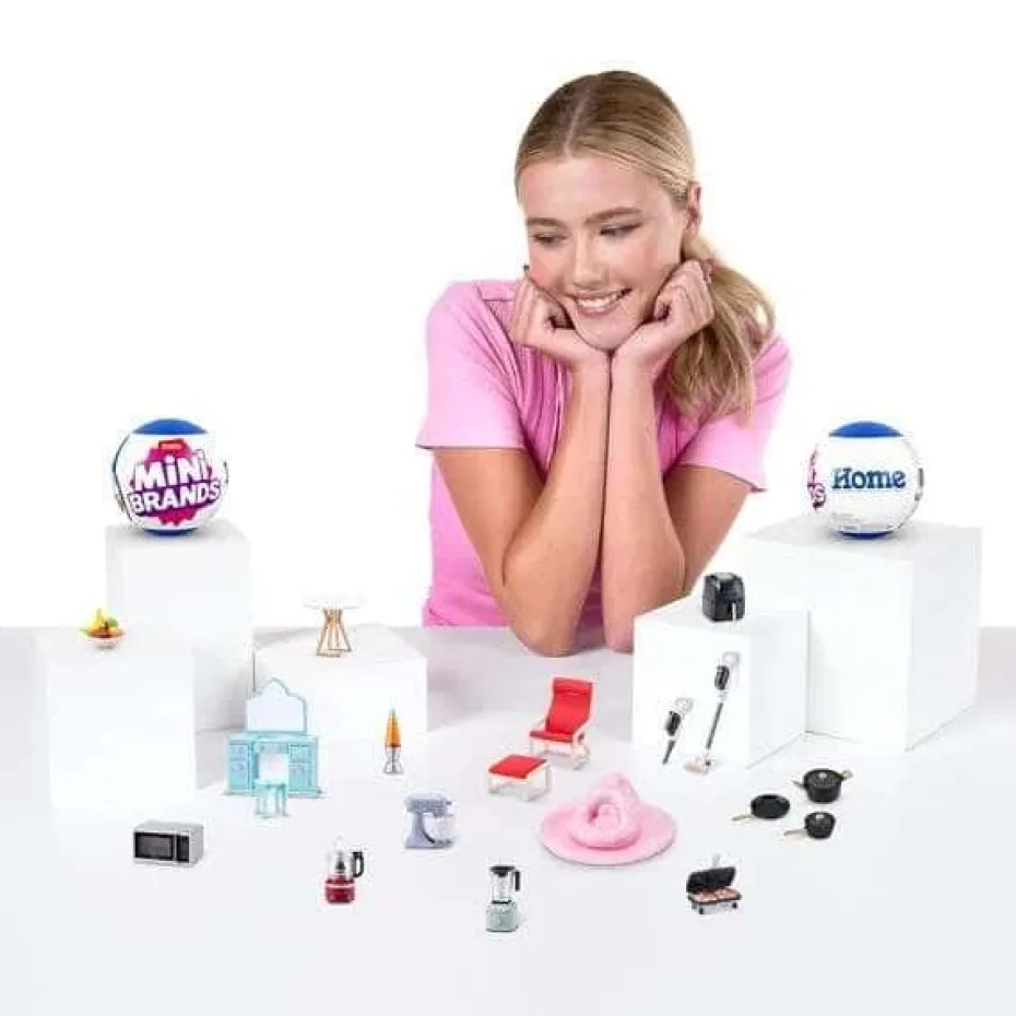 5 Surprise Mini Brands Home decor S1