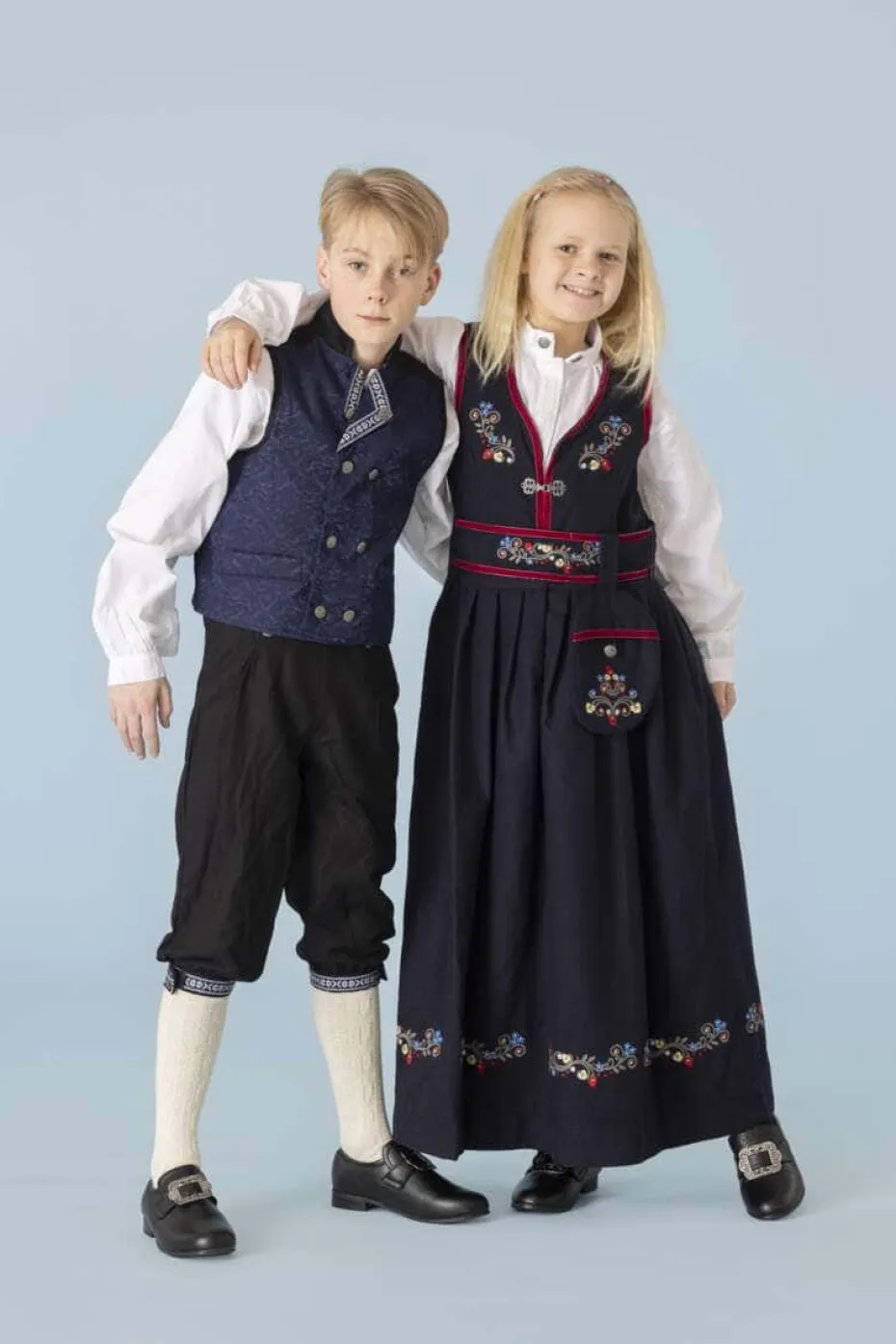 Alma festdrakt junior