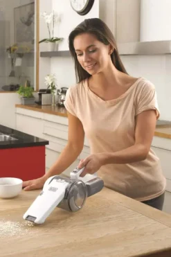 Black+Decker Pivot Nose 18V håndstøvsuger