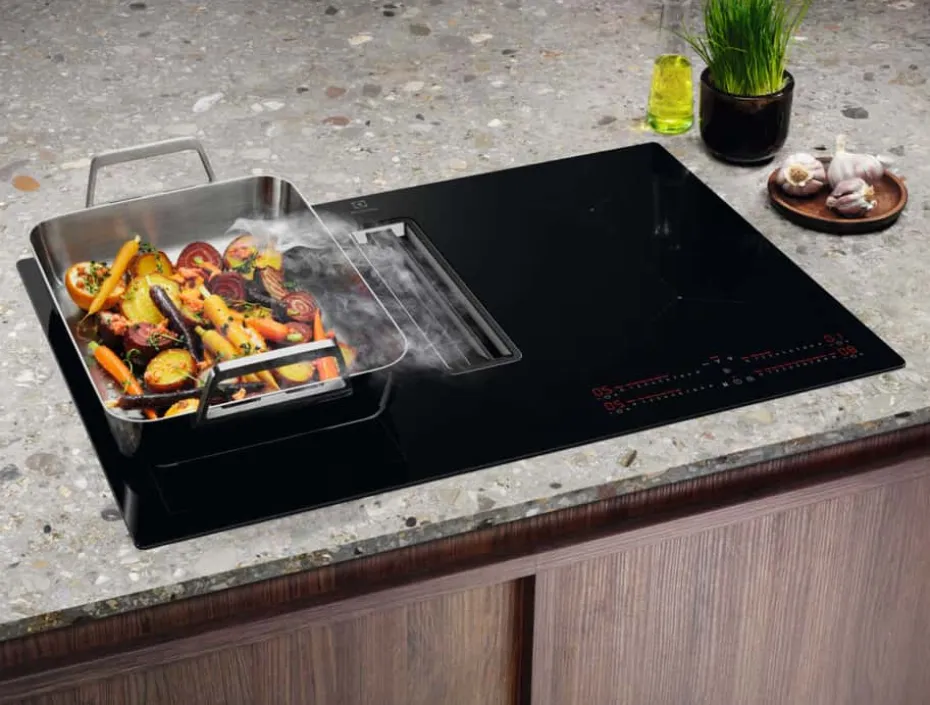 Electrolux HHOB860FMC SenseFry induksjonstopp med integrert ventilator