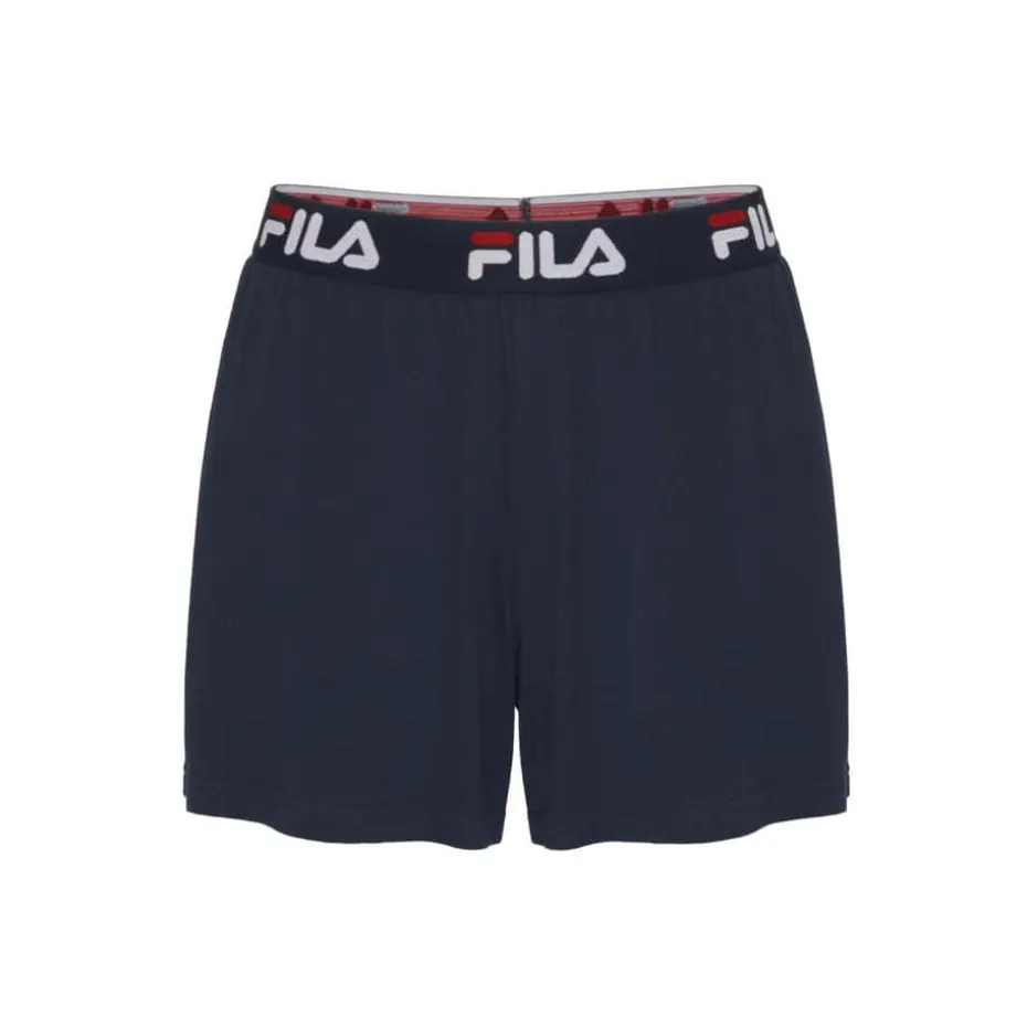 Fila pysjamassett dame
