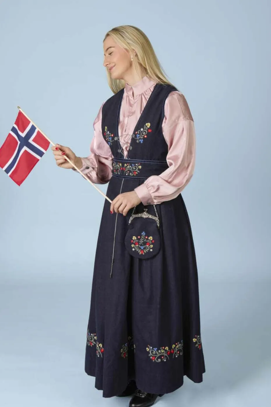 Ingrid festdrakt dame