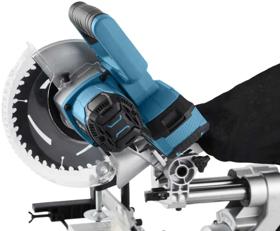 Kellen 18V kapp- og gjærsag u/batteri