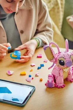 LEGO® ǀ Disney Angel Lilo og Stitch 43257