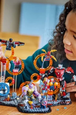 LEGO® ǀ Marvel Avengers: Endgame – sluttoppgjøret 76323