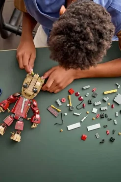 LEGO® ǀ Marvel Groot i Ravager-drakt 76341