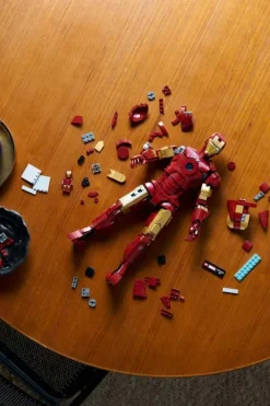 LEGO® ǀ Marvel Iron Man Mark 3 – samlerutgave 76344