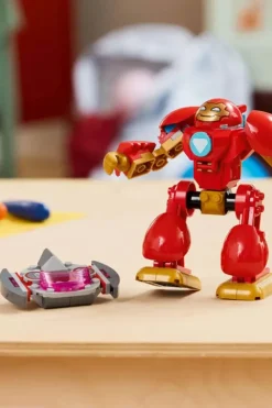 LEGO® ǀ Marvel Iron Man og hans utrolige venner Iron Man mot Ultron 11209