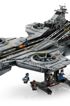 LEGO® ǀ Marvel S.H.I.E.L.D. helicarrier 76354
