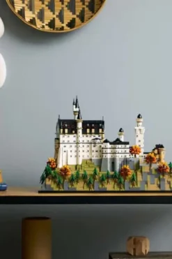 LEGO® Architecture Neuschwanstein 21063