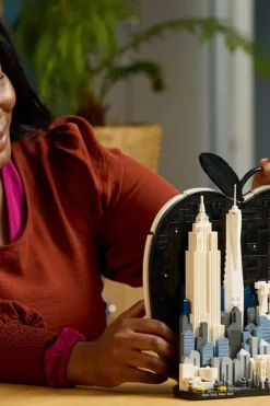 LEGO® Architecture New York City – «The Big Apple» 21066