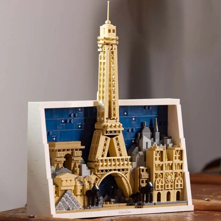 LEGO® Architecture Paris – romantikkens by 21064