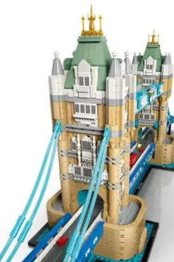 LEGO® Architecture Tower Bridge 21067