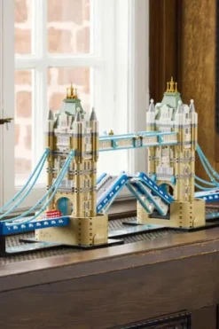 LEGO® Architecture Tower Bridge 21067