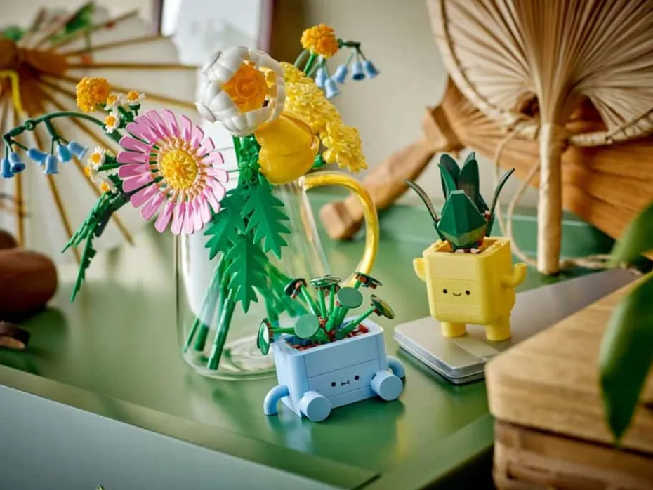 LEGO® Botanicals Glade planter 10349