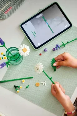 LEGO® Botanicals Prestekrager 11508