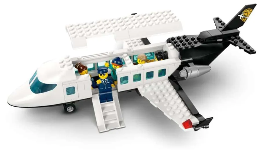LEGO® City Flyplass og fly 60502