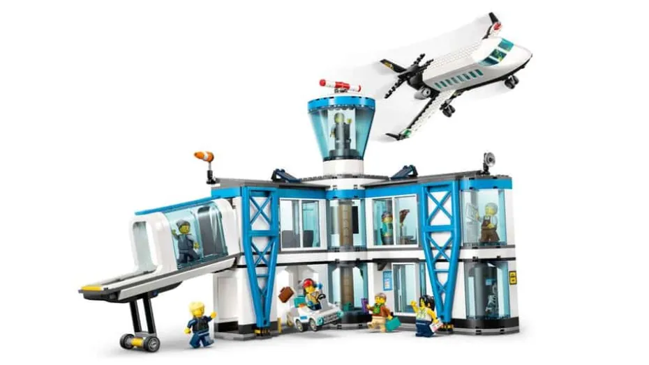 LEGO® City Flyplass og fly 60502