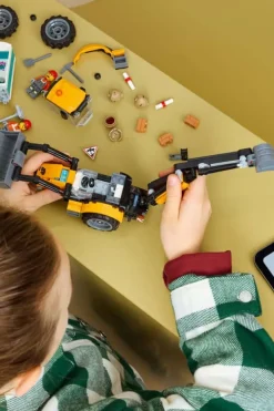 LEGO® City Gul traktorgraver 60480