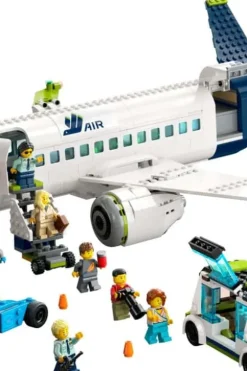 LEGO® City Passasjerfly 60367