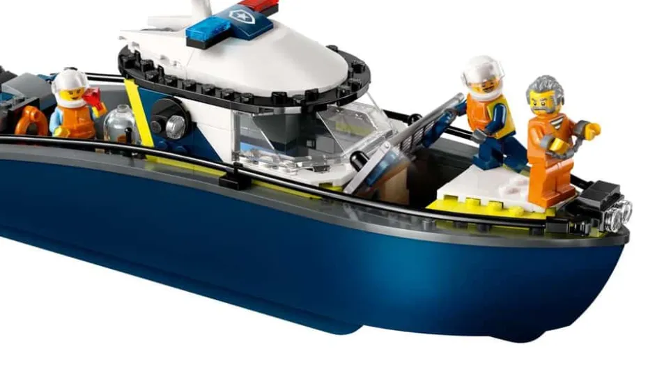 LEGO® City Skurkejakt med politibåt leke og flytende hurtigbåt og jolle 60456