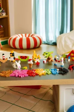 LEGO® Classic Kreativitetssett med fargerike klosser 11045