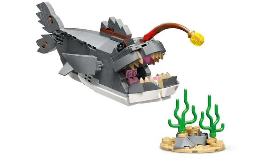 LEGO® Creator Blodtørstig hai med skattkiste 31381