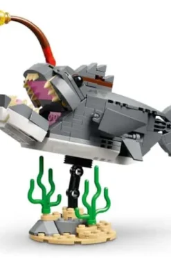 LEGO® Creator Blodtørstig hai med skattkiste 31381