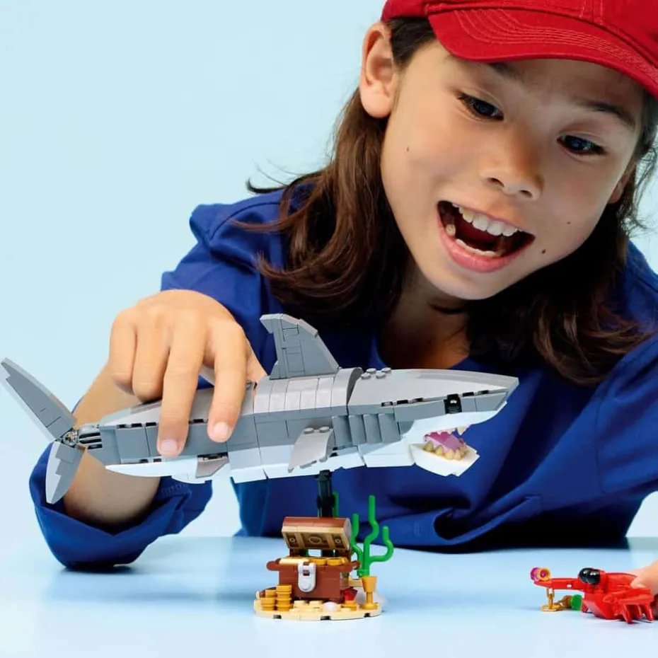 LEGO® Creator Blodtørstig hai med skattkiste 31381