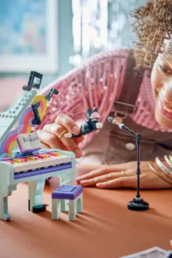 LEGO® Creator 3-i-1 Dekorativt flygel med katt 31392