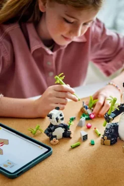 LEGO® Creator 3-i-1 Ville dyr: Pandafamilie 31165