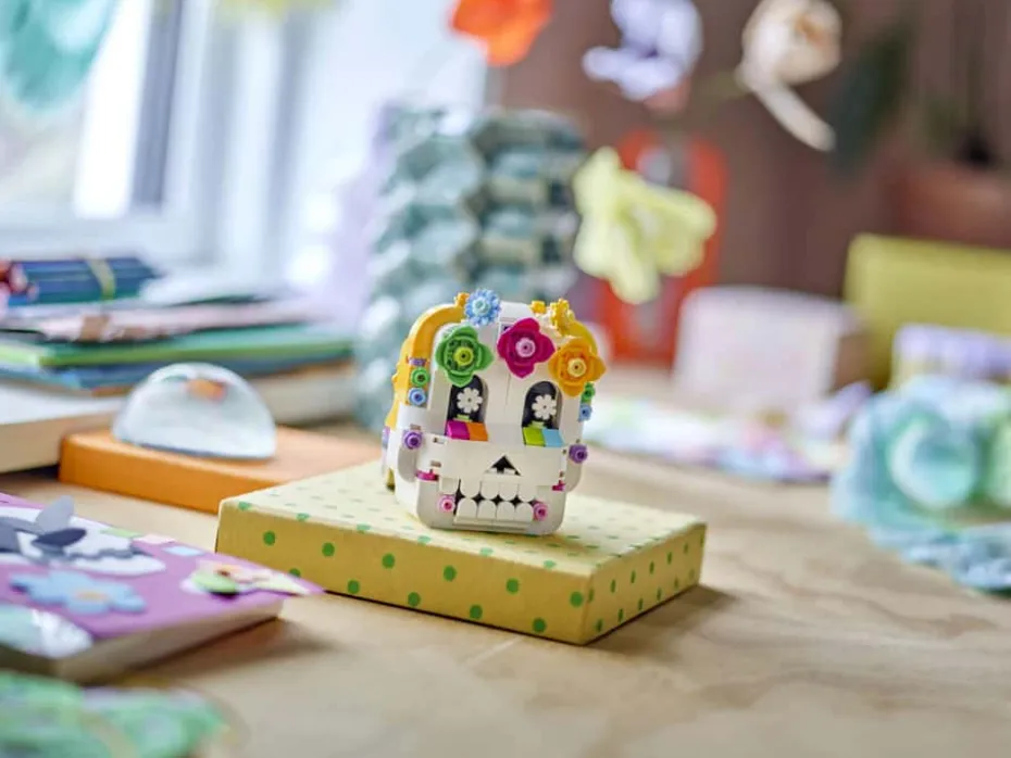 LEGO® De dødes alter Día De Los Muertos-hodeskalledekor 40811