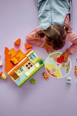 LEGO® DUPLO® Blueys hus med huskespill 10459