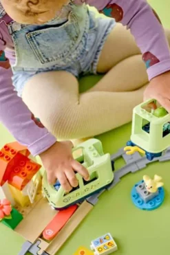 LEGO® DUPLO® Town Interaktivt eventyrtog 10427
