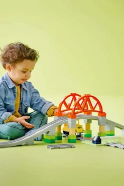 LEGO® DUPLO® Town Utvidelsessett med togbro og skinner 10426