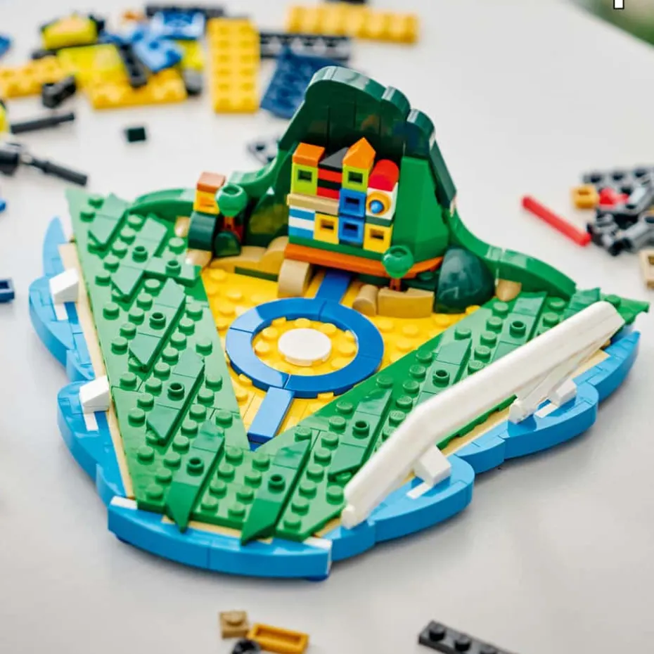 LEGO® Editions Football Vini Jr. – fotball-høydepunkter 43027