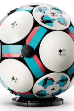 LEGO® Editions Fotball 43019