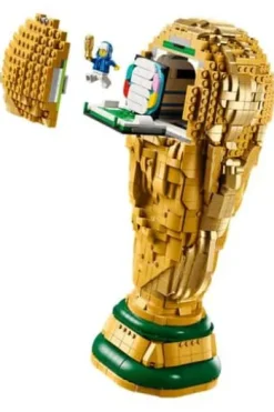 LEGO® Editions Offisielt FIFA World Cup™-trofé 43020