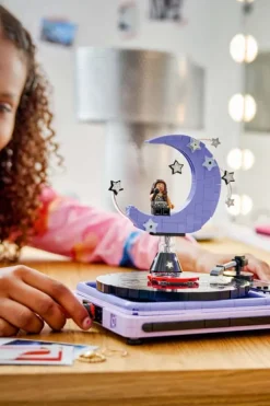 LEGO® Editions Olivia Rodrigos konsertmåne 43029