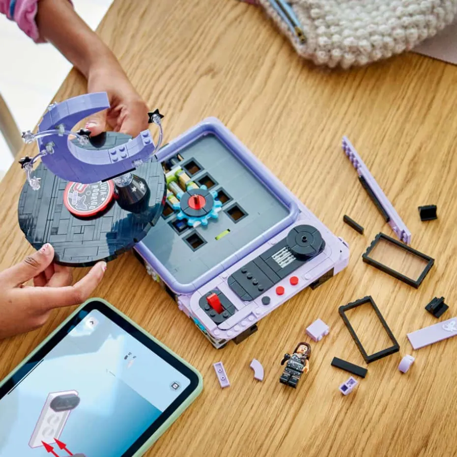 LEGO® Editions Olivia Rodrigos konsertmåne 43029