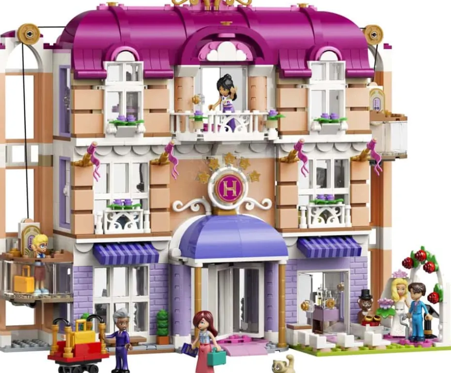 LEGO® Friends Heartlake Citys Grand Hotell 42704