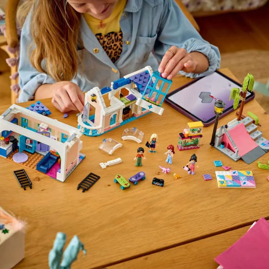 LEGO® Friends Huset til Liann 42687
