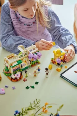 LEGO® Friends Kafé med blomsterbutikk 42671