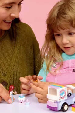 LEGO® Friends Kakebil med enhjørningdekor 42675