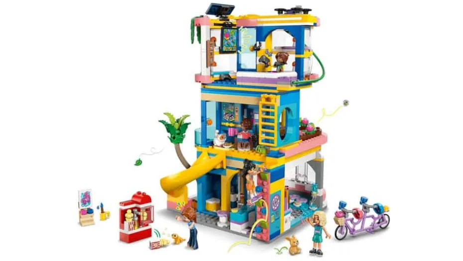 LEGO® Friends klubbhuset i Heartlake City 42689