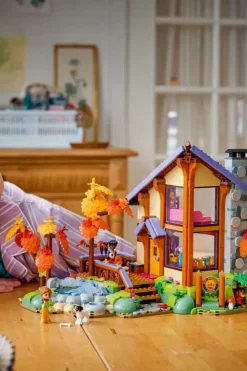 LEGO® Friends Koselig høsthytte 42705