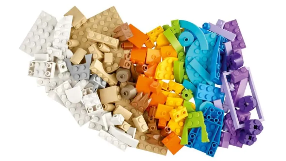 LEGO® Friends Kreativ reise- og strandkoffert 42672