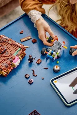 LEGO® Harry Potter™ Den glefsende Monsterboken om monstre 76449