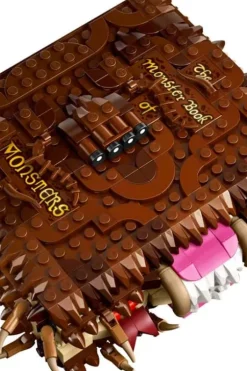 LEGO® Harry Potter™ Den glefsende Monsterboken om monstre 76449